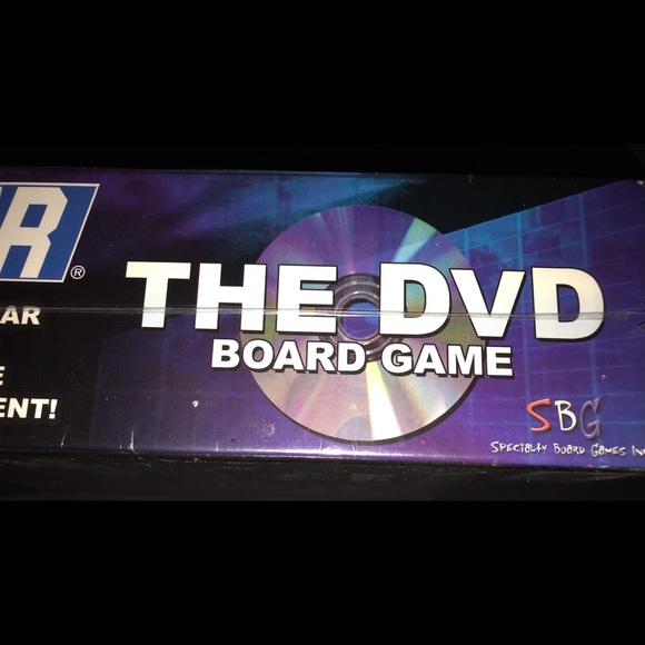 New 2005 NASCAR The DVD Board Game - Picture 6 of 6